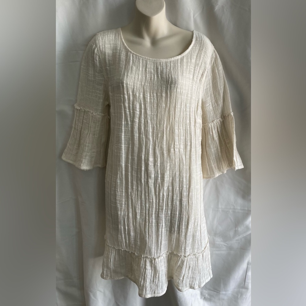 EUC Ethos Gauze Off White Top Size Medium